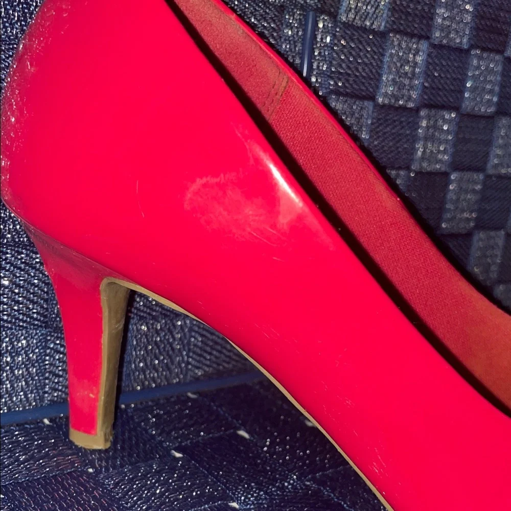 Comfort Plus by Predictions Women's Fuchsia Heels 7W - Picture 2 of 5